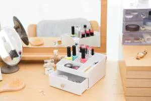 makeup desk organizers - white variation