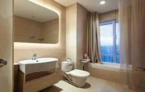 home bidet - image of a small bathroom in an apartment 